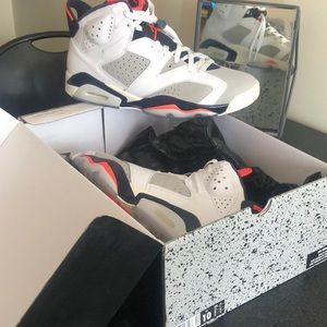 Air Jordan 6 retro - size 10 In men ONLY WORN ONCE